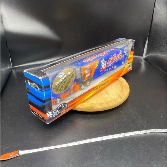 2002 NIOB Hot Wheels 1:64 NASCAR Kellogg’s Team transport transport rig - Picture 3 of 7